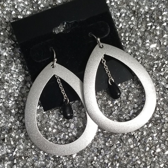 Teardrop Earrings - Picture 1 of 3